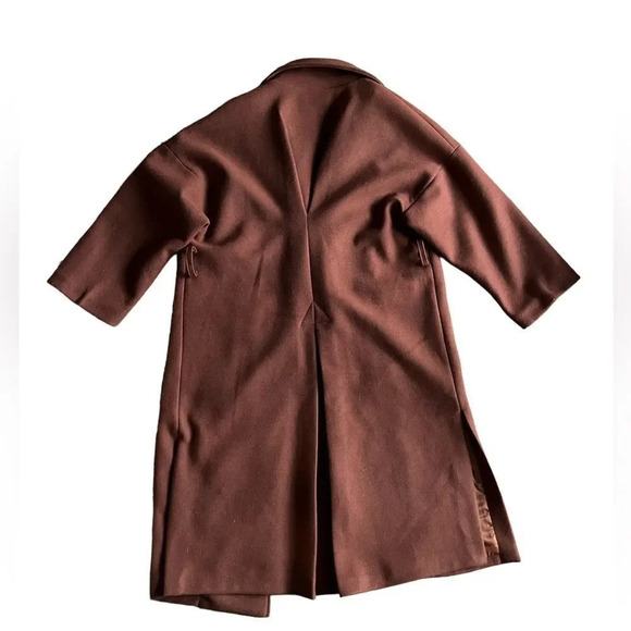 Brown/Cognec Long Sleeve Oversized Coat in TEAK - c++ studio - Picture 4 of 8